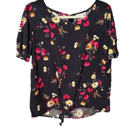 SOCIALITE Medium Flutter Sleeve Navy Floral Print Front Tie Blouse - Picture 1 of 4